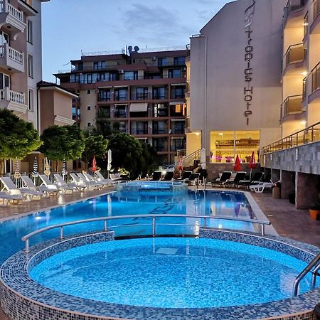 Tropics Hotel Sveti Vlas Exterior photo