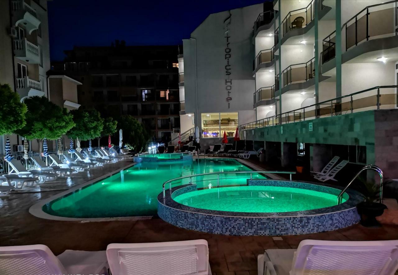 Tropics Hotel Sveti Vlas Exterior photo